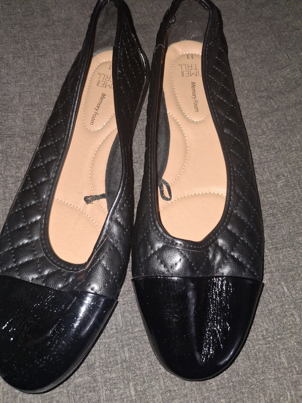 Time and Tru Black Quilted Cap-Toe Ballet Flats